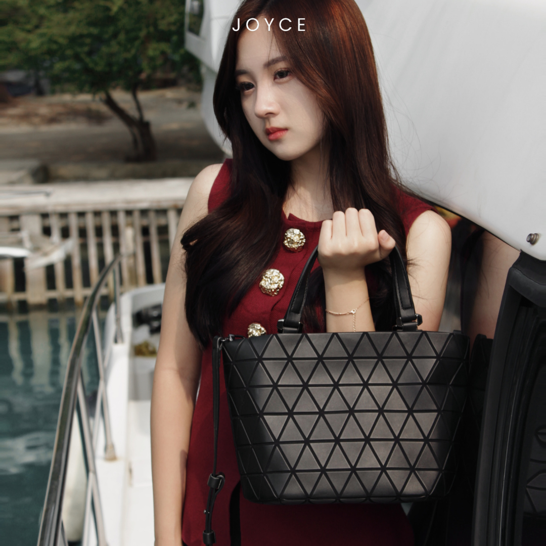 Chronos Hand Bag